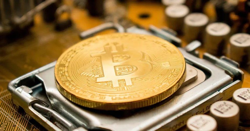 BTC 网络算力反弹至 100 EH/s，230 万台 S9 矿机或已关停