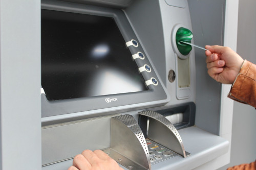 atm-1524870_1280.jpg