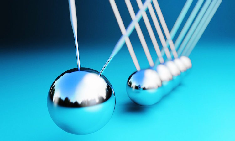 newtons-cradle-energy